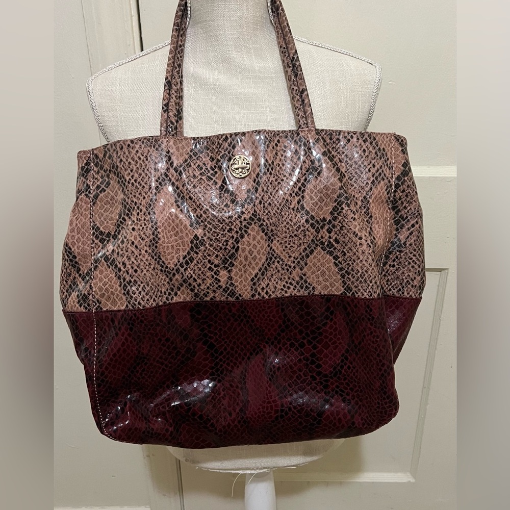 Jessica Simpson Tote Bag